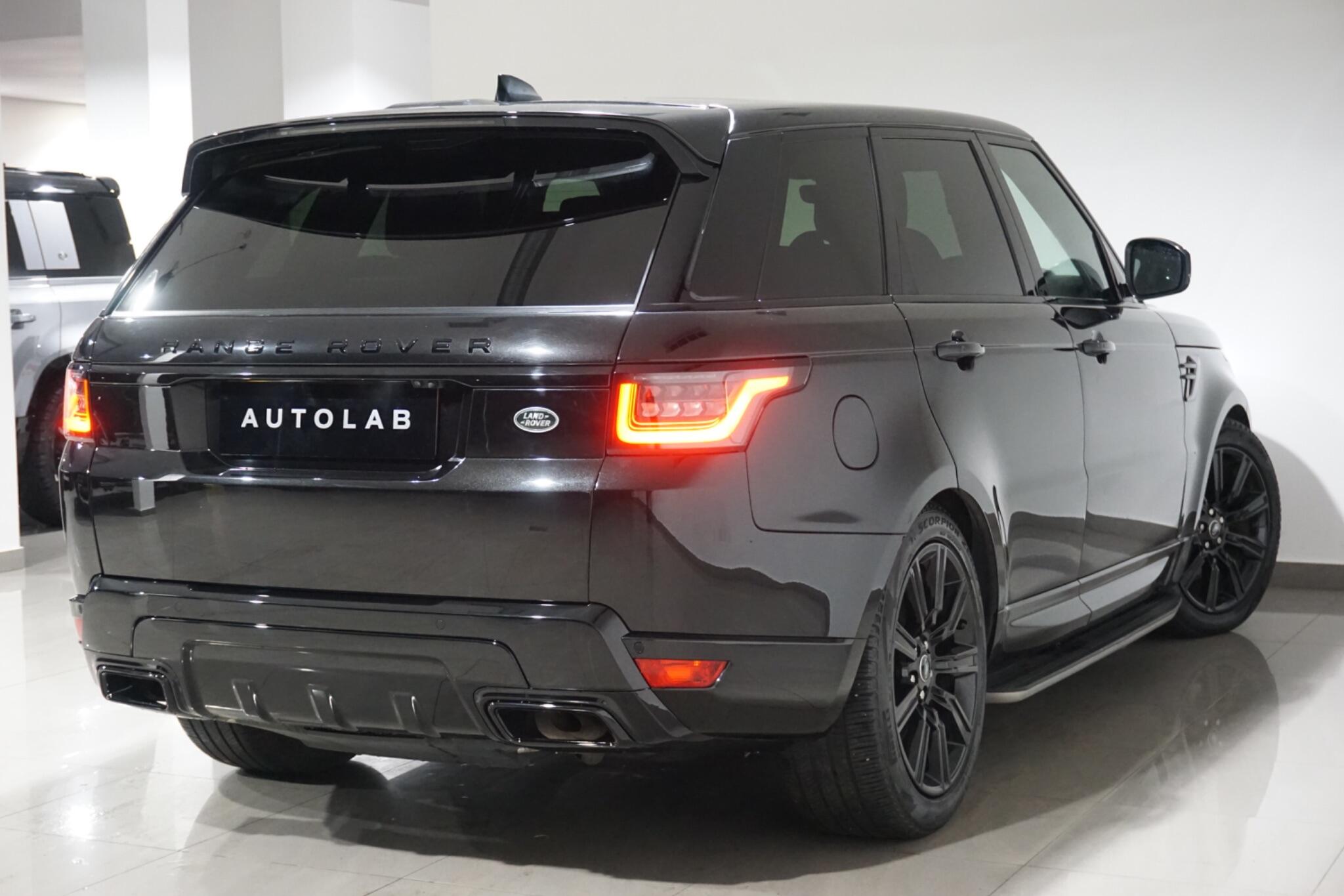 Land Rover Range Rover Sport 2.0 P400e 13.1kWh HSE Dynamic Black SUV 5dr Petrol Plug-in Hybrid Auto 4WD Euro 6 (s/s) (404 ps)